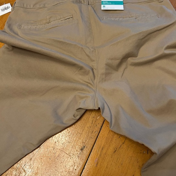 Old Navy Tan Pixie Length Straight-Leg Pants - Picture 2 of 8